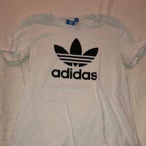 Woman’s Adidas shirt